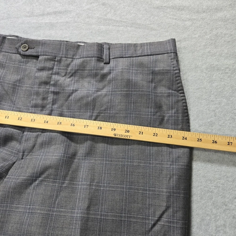 Givenchy Suit Vintage Mens 2-Piece Olive-Gray Plaid Two Button Size 48R